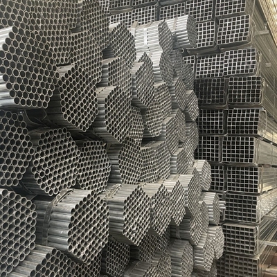 Tubo di acciaio galvanizzato Tubo di acciaio gi tubo rotondo spessore della parete 0,5-60 mm certificato API 4 pollici tubo di acciaio galvanizzato saldato