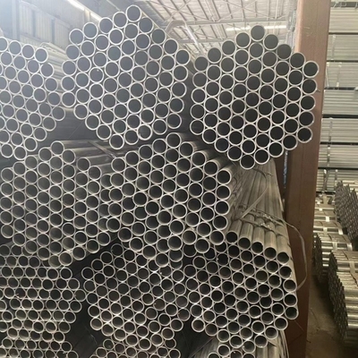 Tubo di acciaio galvanizzato Tubo di acciaio gi tubo rotondo spessore della parete 0,5-60 mm certificato API 4 pollici tubo di acciaio galvanizzato saldato