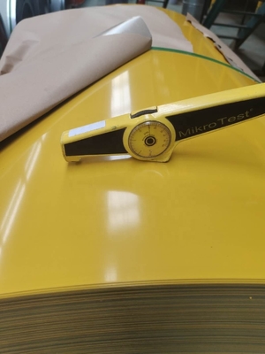 Coil di acciaio Ral 3011 Marrone Rosso Ppgi Per il tetto Ppgi lucido Coil di acciaio Ppgi 3020 Ral 9024 Ppgi Coil e materiale per il tetto