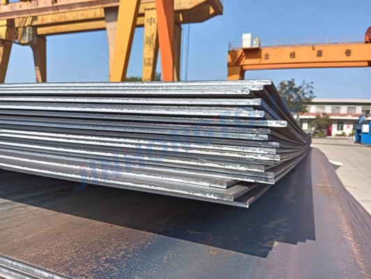 3 mm Q235 Q335 bobina di acciaio al carbonio laminata a caldo lamiera di acciaio laminata a caldo in bobine per materiale automobilistico piastra di nave grado A36
