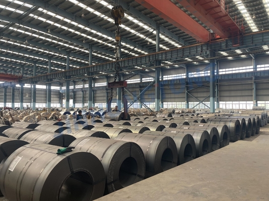 Fogli di acciaio laminato a caldo per ASTM A570 A36 Q195 S235JR HRC Coil di acciaio a basso tenore di carbonio