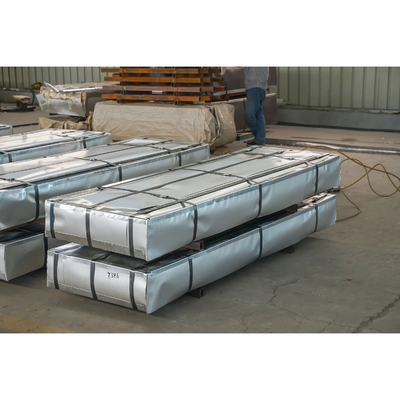 Costo ragionevole Alumini Zinc Box Profile Roof Sheets per edifici forti e robusti Lunghezza 3601-3660mm