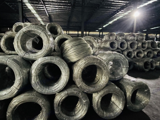 ISO9001 certificato filo di ferro galvanizzato elettrico immerso a caldo per la fabbricazione di spazzini per la pulizia della cucina