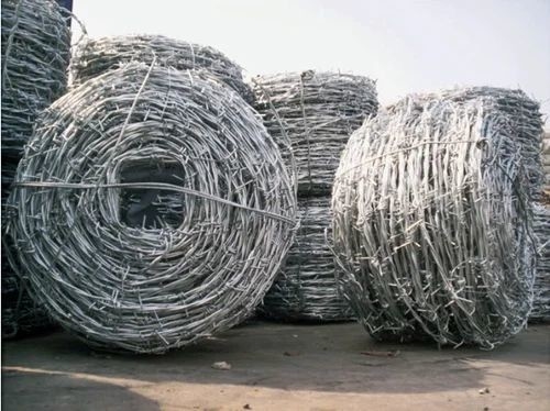 Grande protezione garantita filo di acciaio galvanizzato doppio anello rasoio filo spinato recinzione per l'allevamento su autostrada praterie di confine