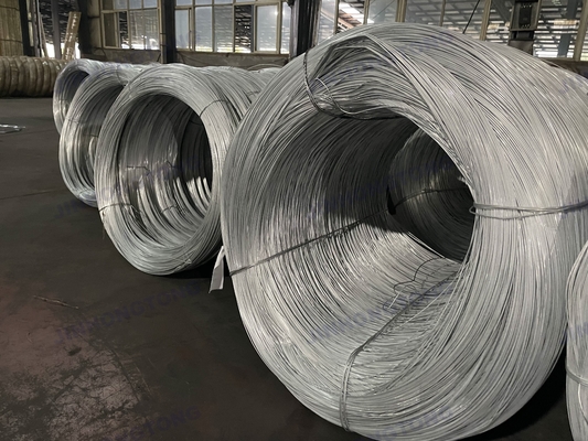 Nero 0,7 mm 0,8 mm 1,2 mm 1,6 mm 1,8 mm 2 mm di diametro galvanizzato a caldo filo di legame in acciaio mite per progetti di costruzione neri