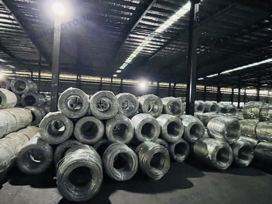 2.5 mm filo di acciaio galvanizzato a caldo Q195 Q235 SAE1006 SAE1008 con tolleranza e tolleranza ± 1%
