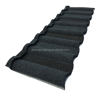 Piastrelle di metallo rivestite di pietra da 0,25 mm di stile contemporaneo Piastrelle di tetto di acciaio semplici per le esigenze del cliente