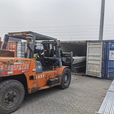 CIF Tubo di acciaio galvanizzato rettangolare Q235A Q235B Q345B Zinc GI Acciaio 4x4 pollici tubo quadrato con certificato SONCAP