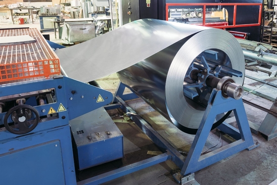 Coili di latta di grado SPCC per lattine alimentari e industriali 2.0*2.0mm 2.8*2.8mm lamiera di latta in bobina