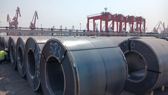 Prime laminato a freddo orientato al grano elettrico nero ricoperto SS400 bobina in acciaio al carbonio in BS EN GB AiSi ASTM DIN JIS Standard