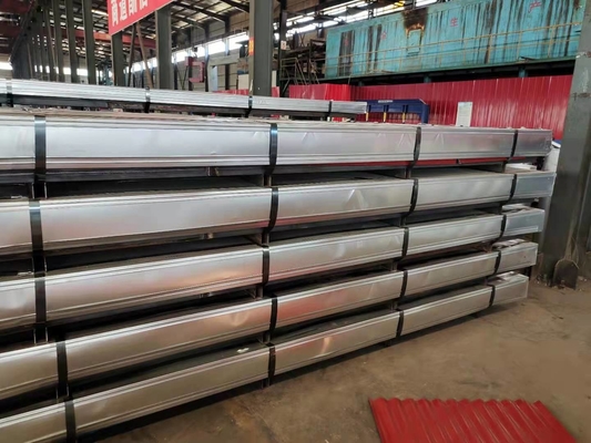Piastra di tetto in ferro di alluminio zinc galvanizzato di calibro 28 Gi Piastra di tetto in acciaio ondulato di grado metallico bobina di acciaio galvanizzato migliore