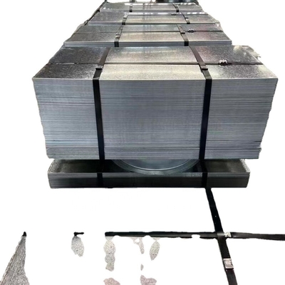 Acciaio al carbonio di grado Dx51d Dx52d 0,3 mm 0,4 mm Spessore Fogli di bobina di acciaio galvanizzato rivestito di zinco per la fabbricazione di lamiere metalliche