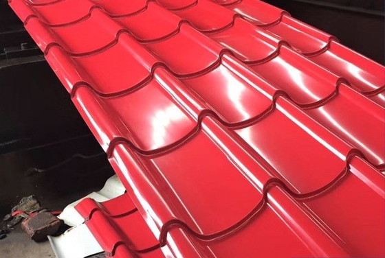 Piastrelle di copertura in acciaio ondulato di colore zinc galvanizzato PPGI Piastra rivestita per costruzioni a 0,2 4 mm Spessore Standard ASTM