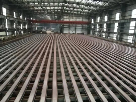 Porto di carico di Tianjin Qingdao Galvanizzato U Beam Steel U Channel Strutturale Steel C Channel per il tetto