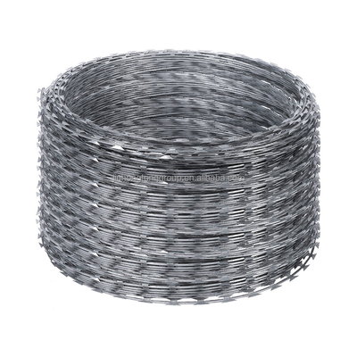 Protezione dell'isolamento autostradale Anticlimb Saldato Blade Razor Wire Fence con 900mm bobina e 7,5cm-15cm Barb Distanza