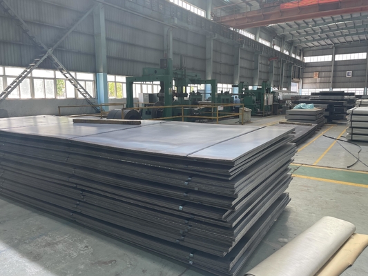 Piastra di acciaio al carbonio da piegatura di grandi dimensioni 2*1250*6000mm Q355 SS400 Q195 laminata a caldo