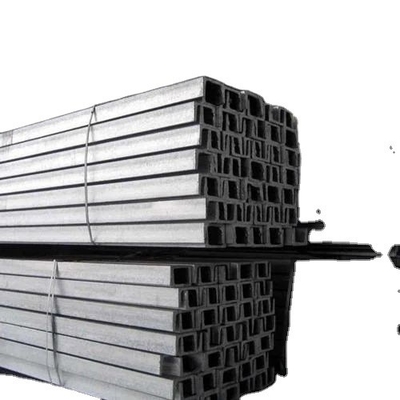 Profili di acciaio a trave U laminati a caldo Q235/Q345/SS400/ST37-2/ST52/Q420/Q460/S235JR/S275JR/S355JR per supporto strutturale