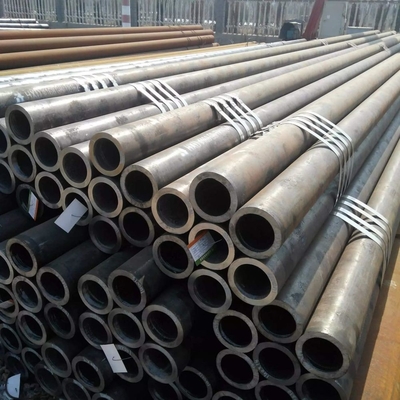 Tubi di acciaio al carbonio da 20 pollici ASTM A106 Tubi di acciaio rotondo da fornitori certificati per progetti di infrastrutture petrolifere affidabili