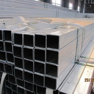Servizio di lavorazione del foraggio di tubi di acciaio quadrati pre-galvanizzati e di lunghezza 6,4 m