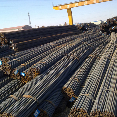 HRB 400/500 BS460/ASTM A615 Barra deformata ad alta trazione 8mm 10mm 12mm Verga di ferro HRB400 HRB500 Rebar di acciaio Prezzi di acciaio