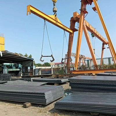 2.0-8mm Piastra di acciaio al carbonio a quadri lavorata con la tecnica di laminatura a caldo basata sulla laminatura a freddo con servizio di taglio fornito