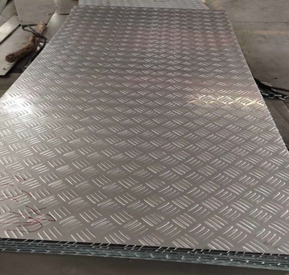 2B Finitura superficiale personalizzata 304 Acciaio inossidabile Piastra a quadri Antislip 316L 201 202 Acciaio inossidabile Piastra in rilievo