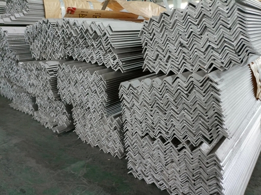 Alta resistenza 304 acciaio inossidabile lucidato angolare ferro fatturazione per peso effettivo uguale barra angolare disuguale 60*60*6mm 40*40*4