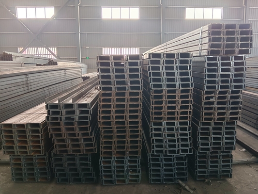 CIF/CFR/FOB/EX-WORK Term U-Channel Carbon Steel per il sistema di supporto ASTM Standard Q235 Q345 SS400 0,8 mm-3,0 mm di spessore