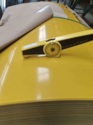 PVDF HDP Superficie PPGI Color Coated Prepainted Galvanized Steel Coil 0,4mm PPGI Coil for Benefit