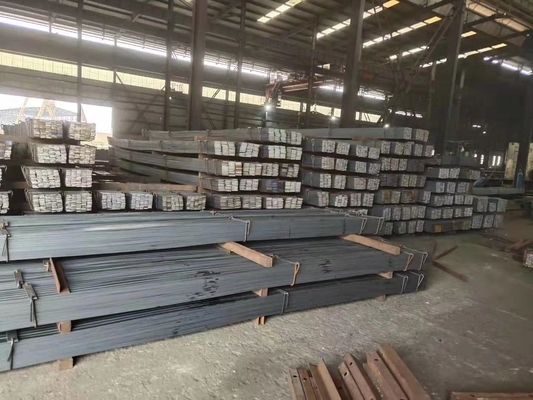 Tolleranza non legata ±1% Barra piatta di acciaio per la prima acciaio 20 45 S235 SS400 ASTM A36 Special Slit Rolled in high demand