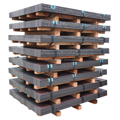 Coil di acciaio al carbonio laminato a caldo Q195 Q215 Q235 Q255 Q275 Q355 Ss400 ASTM/AISI/SGCC/CGCC Larghezza 600-2000 mm a seconda dei requisiti