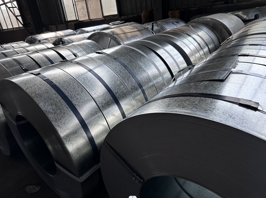 Fabbricazione cinese non oliata 0,2 mm 0,5 mm bobina di acciaio galvanizzato 90 g Q235 1,6 * 1220 mm per la costruzione di recinzioni