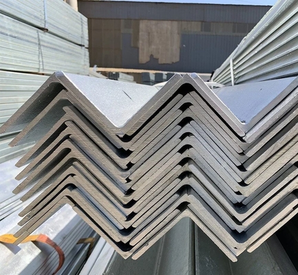 Bar angolare in acciaio AISI ad alta resistenza Q235 Q235B per costruzioni in colore RAL e AiSi Standard