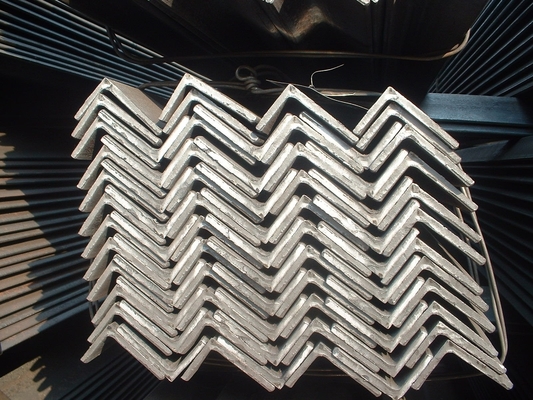 Standard AiSi Q235 Q235B Q345 Bar angolare di acciaio a bordi disuguali equilaterali per la costruzione di strutture edilizie
