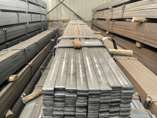 Prezzo del fornitore Pieno personalizzato 300 Serie di acciaio inossidabile Flat Bar caldo laminato freddo laminato Acciaio Bar 8K Finish Acciaio Bar