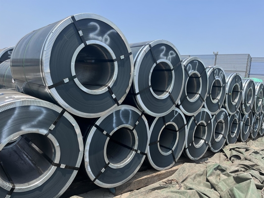 Coil di acciaio laminato a caldo grande inventario basso prezzo Q195 Q215 Q235 Q255 Q275 Q355 Ss400 C100s Coil di acciaio ad alta banda di carbonio Aisi1095