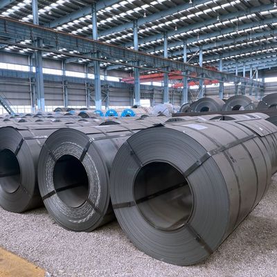 Coil di acciaio al carbonio ASTM Q235, Q235B, Q195, A283 Standard HRC da un fornitore cinese affidabile, ideale per materiali da costruzione.