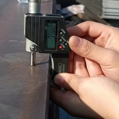 Piastre di acciaio al carbonio laminate a caldo Q195 di alta qualità (40 mm) e piastre di acciaio al carbonio mite ASTM A36 (2 mm-10 mm) da un fornitore affidabile