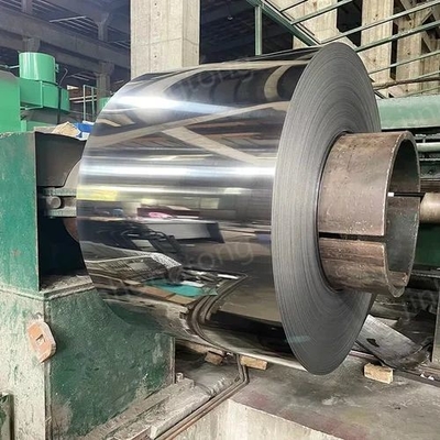 Rulli in acciaio inossidabile laminati a freddo convenienti: AISI 201, 304, 410 e 430, perfetti per vari progetti di costruzione.
