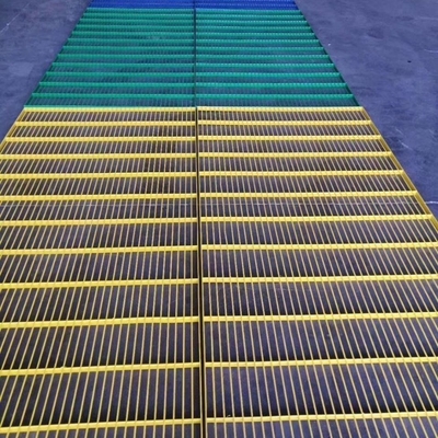 Griglia di acciaio galvanizzato per pareti 3 mm Canali di drenaggio metallici Griglia di acciaio copertura di trincea di passerella CE Certificazione ISO