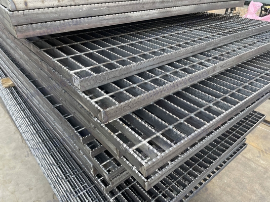 Prezzi diretti di fabbrica di alta qualità Materiali da costruzione metallo Griglie di acciaio galvanizzato a prezzi competitivi