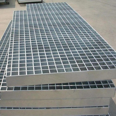Materiale standard Q235 201 304 316 Griglie in acciaio galvanizzato per pavimenti, coperture di pozzi, drenaggio, griglie, piattaforme
