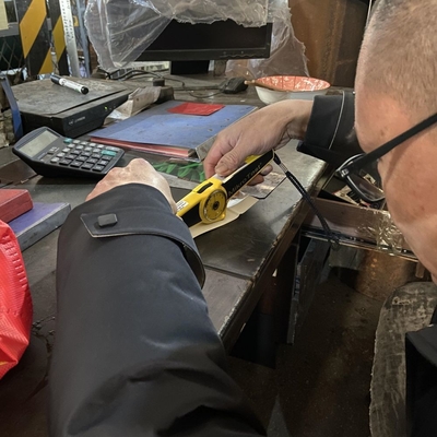 Fabbrica direttamente fornire Ppgi doppio colore Gi lamiera di ferro Z40 Verniciatura 15/20 bobina di acciaio galvanizzato Ppgi per il tetto