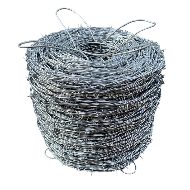 Fuoco galvanizzato con filo spinato a caldo per recinzioni di sicurezza a maglia 12,5 calibro 18 calibro PVC
