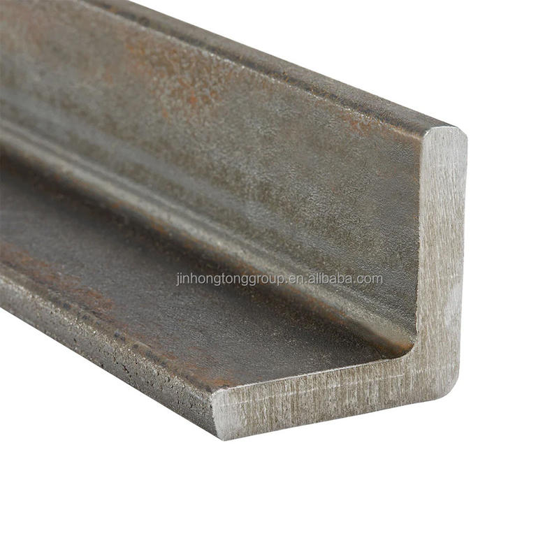 ASTM A36 SS400 S235JR S345JR Bar di angolo uguale per strutture ingegneristiche Acciaio ad angolo di ferro laminato a caldo