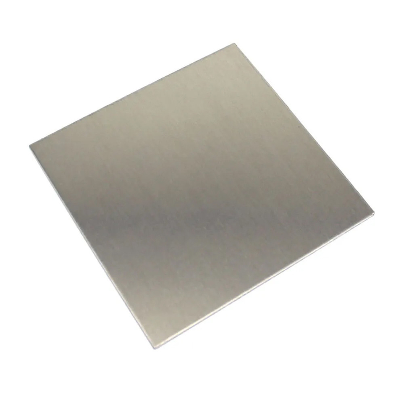 Fogli di specchio in alluminio laminato a caldo lucidato 1050 1060 1100 2024 per la tecnica delle parti di automobili